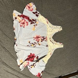 Day trip Cold Shoulder Top